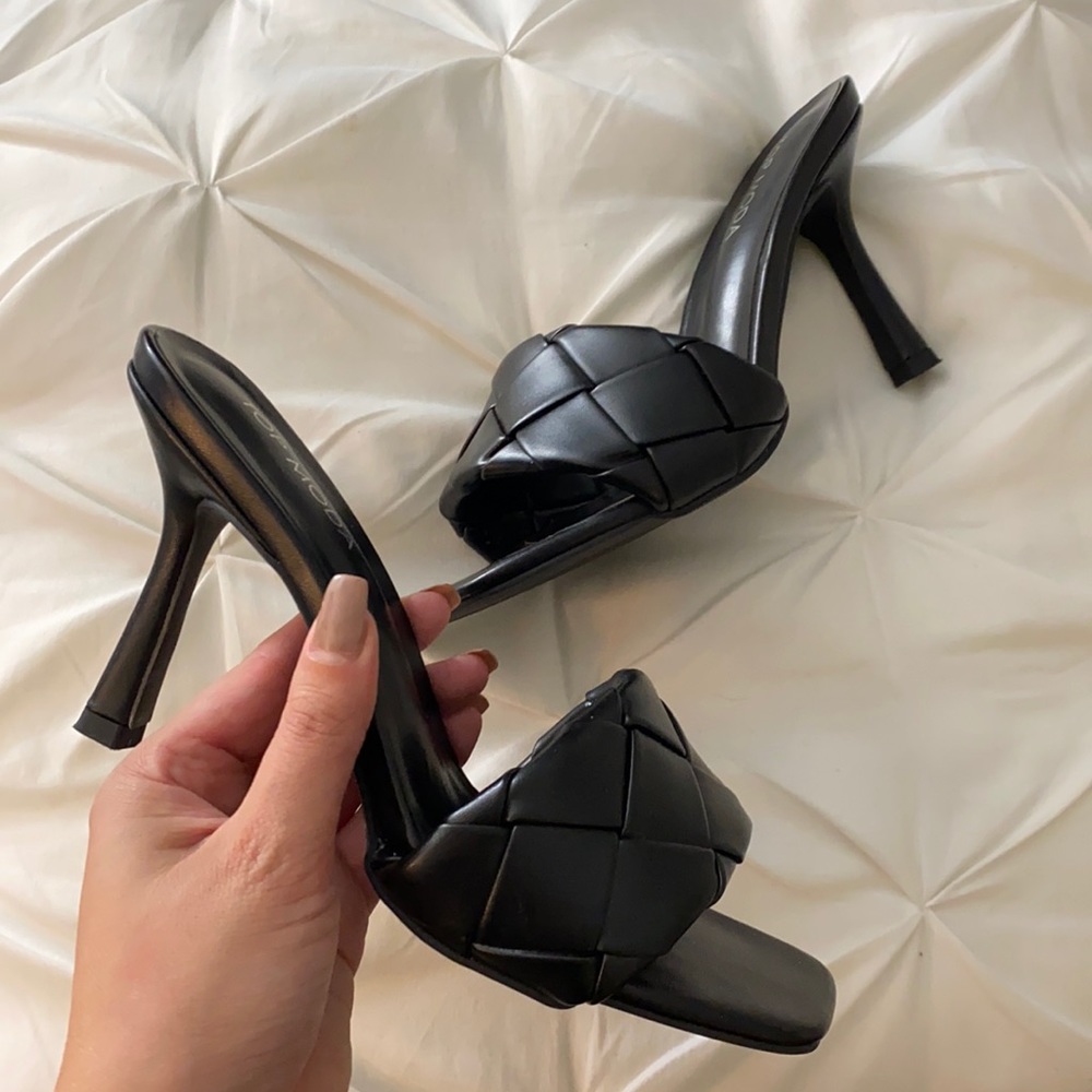 NWT black woven mules